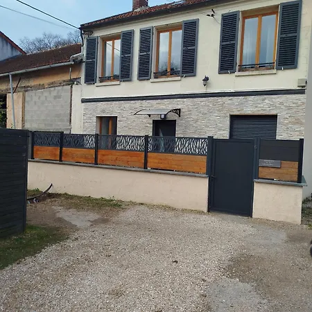La Lavandiere Gouvernes Exterior foto